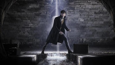 Intip Sekuel Fantastic Beasts 2, Eddie Redmayne dan Jude Law Sang Dumbledore