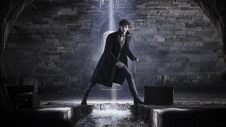 Fantastic Beasts 2 Rilis, Eddie Redmayne Minta Fans Tak Spoiler Fantastic Beasts 2 Rilis, Eddie Redmayne Minta Fans Tak Spoiler