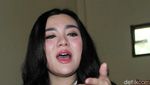 Gaya Vicky Shu di Sidang First Travel, Ungkap Cerita di Balik Promo