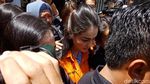 Ekspresi Jennifer Dunn Saat Cek Kesehatan Sebelum ke Kejaksaan