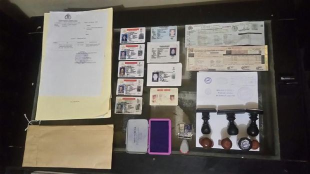 Eks Biro Jasa Samsat Ditangkap Jual SIM Palsu Rp 800 Ribu di Bogor