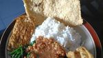 Ada 10 Racikan Sego Pecel Komplet, Pilih yang Mana untuk Sarapan?