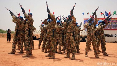 779 Prajurit TNI di Sudan Terima Medali PBB