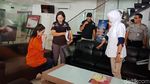 Ekspresi Jennifer Dunn Saat Cek Kesehatan Sebelum ke Kejaksaan