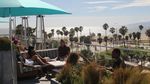 10 Rooftop Bar di Dunia yang Punya Pemandangan Spektakuler