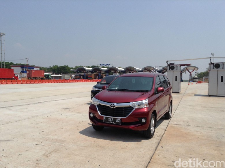 Toyota Avanza. Foto: Dadan Kuswaraharja Toyota Avanza. Foto: Dadan Kuswaraharja