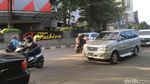 Lokasi Mercy Tabrak Polisi karena Kaget Disetop di Taman Anggrek