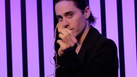 Jared Letto juga pernah mengalami hal mengerikan ketika seorang fans mendatanginya dengan membawa potongan telinga serta tulisan Apakah kamu mendengarkanku? (Dok. ist)