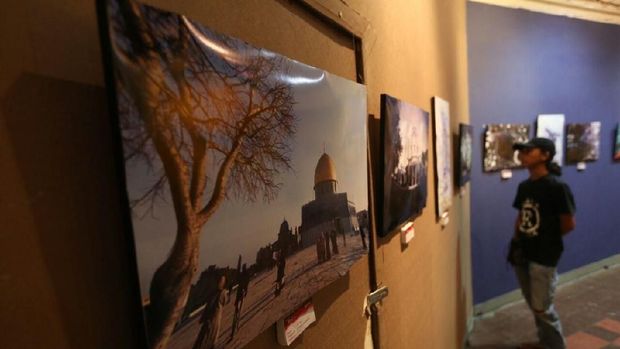 Puluhan Fotografer Muda Surabaya Kampanyekan Melawan Hoax