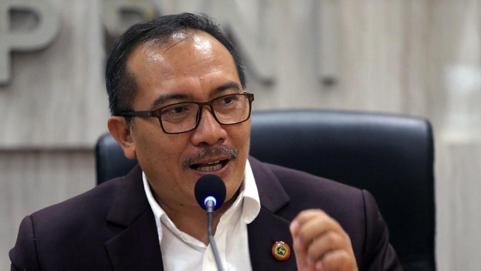 PPNI Minta Perawat Dilibatkan Dalam Germas Persatuan Perawat Nasional Indonesia (PPNI) memberikan keterangan pers. PPNI minta perawat dilibatkan dalam Gerakan Masyarakat Hidup Sehat (Germas).