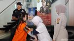 Ekspresi Jennifer Dunn Saat Cek Kesehatan Sebelum ke Kejaksaan
