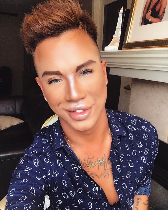 Meskipun sudah diperingatkan dokter, Jonny sepertinya tidak akan menghentikan kebiasaannya itu. Foto: Instagram/@jonathandylan