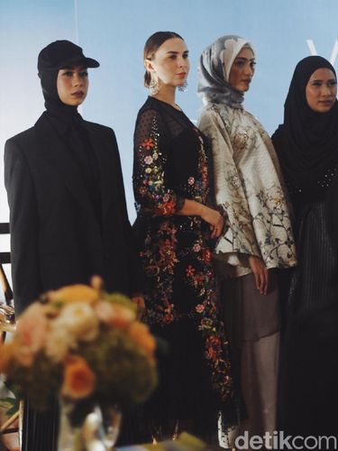 8 Desainer Populer Siap Tampil di Indonesia Fashion Week 2018