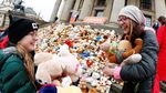 Pesan Penting dari Ratusan Teddy Bear yang Berjejer di Jerman