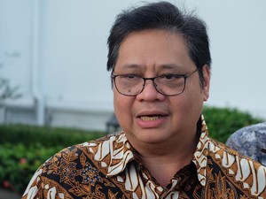 Akui Bertemu Kotjo, Airlangga Bantah Minta Eni Kawal PLTU Riau-1