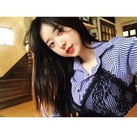 Ia juga populer di media sosial dan memiliki jumlah pengikut 195 ribu lebih di Instagram. Foto: Instagram