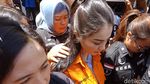 Ekspresi Jennifer Dunn Saat Cek Kesehatan Sebelum ke Kejaksaan