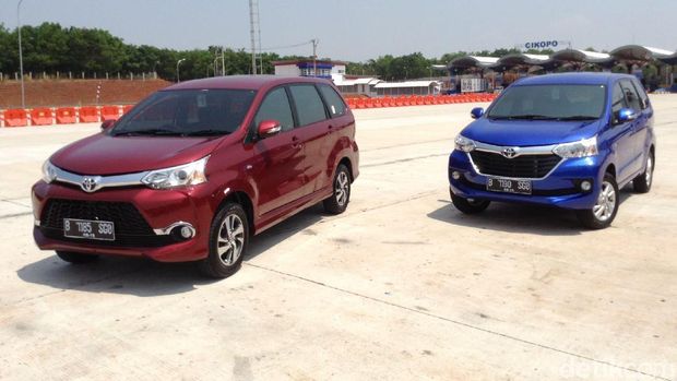Toyota Avanza dan Veloz model saat ini. 