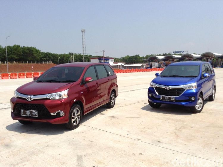 Daftar Mobil Terlaris di Oktober 2018, Avanza Jadi Rajanya (I)