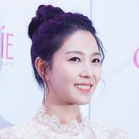 Ratu K-Pop BoA memulai karirnya di awal tahun 2000-an. Dia memulai debutnya beberapa dekade sebelum K-Pop masuk ke industri musik utama internasional. Selain bakatnya yang luar biasa, penampilan BoA telah membuatnya tetap berada di atas. Foto: Istimewa