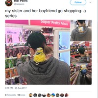 Agar si dia nggak bosan, biarkan Anda diisengi pacar atau suami selama belanja makeup. Foto: Instagram/Twitter