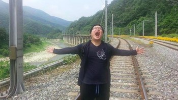 Tolong bikin foto ini terlihat lebih berbahaya. Foto: We Do Poshop