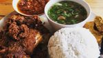 Huaah! Pedas Gurih Ayam Penyet Pilihan Netizen