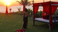 Pertama ada restoran Wantilan Agung yang ada di Hotel Tugu Bali. Di sini bisa menyaksikan sunset yang dramatis sekaligus makan malam dengan sajian tradisional Bali, Jawa, Cina hingga kontinental. Foto : The Luxury Bali