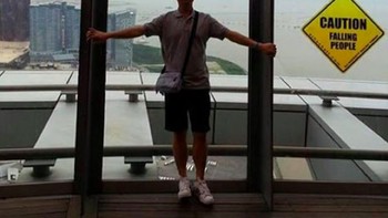 Mukaku kurang bersinar nih. Foto: We Do Poshop