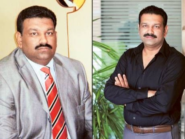 Pria asal Pakistan, Sohail Shakih, minum air putih 10 liter sehari demi menurunkan berat badan. Selama setahun menjalani diet air putih, ditambah mengurangi makan dan olahraga intens, berat badannya turun 30 kg, dari 122 kg menjadi 92 kg. Foto: istimewa