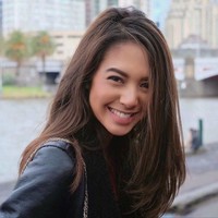 Beranjak dewasa, penampilan artis kelahiran 1993 ini pun semakin memesona. Penampilan wajah Aurelie Moeremans yang cantik ini pun membuat artis kelahiran Belgia ini dikagumi Foto: Instagram