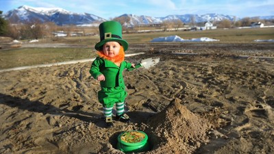 Siapa yang Mau Didatangi Peri Leprechaun Menggemaskan Ini?
