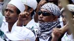 Massa FPI Protes Soal Karikatur Pria Bersorban