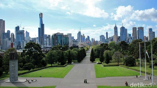Panorama Melbourne dari Shrine of Remembrance (Randy/detikTravel)
