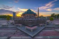 Masjid Agung Batam (Foto: Shutterstock)