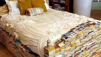 Kasur ini mimpi buruk atau surga bagi para pencinta buku? (Foto: Instagram)