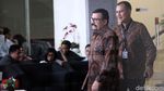 Aktor Le Roy Osmani Diperiksa KPK Kasus Emirsyah Satar