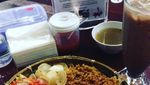 Huaah! Pedas Gurih Ayam Penyet Pilihan Netizen