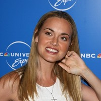 Wanita 47 tahun itu juga ramai dikabarkan pernah selingkuh dengan Leonardo DiCaprio setelah bertemu dengannya di sebuah klub pada usia 20. Namun publisis Leo mengatakan keduanya tidak pernah berkencan. Foto: Getty Images