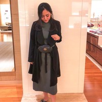 Tampil sesuai dengan tren terkini yaitu memakai belt bag atau tas pinggang, Rachel Vennya terlihat mengenakan Gucci bernama GG Marmont Matelasse leather belt bag seharga US$ 1.050 atau sekitar Rp 14 jutaan Foto: Dok. Instagram Rachel Vennya
