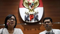 Menurut Syarif, Kapolda Metro Jaya Idham Aziz berniat mempresentasikan proses penyidikan kasus teror penyiraman air keras tersebut. Presentasi itu, disebut Syarif, ditujukan kepada Komnas HAM dan Ombudsman.