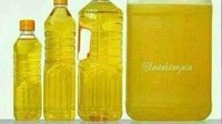 Awas jangan salah baca! Tulisannya nyimak, lho, bukan minyak. Sekilas pasti kamu bacanya minyak.  Ada-ada aja ya kreasi meme ini. Foto: Istimewa