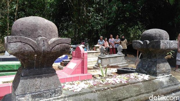 Terkena Proyek, Puluhan Makam Dipindahkan di Purworejo