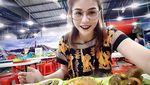 Dasteran dan Hobi Makan Pete, Ini Gaya DJ Butterfly Saat Makan