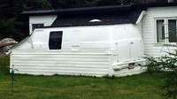 Ini rumah apa mobil ya? Mirip rumah, tapi mirip mobil juga. Istimewa/Boredpanda.