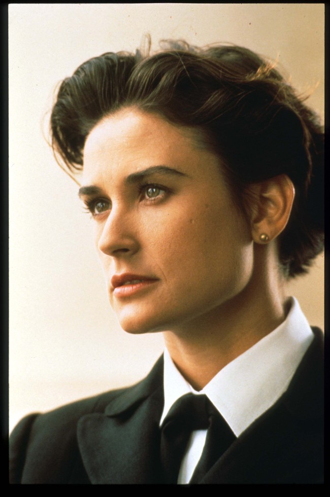 Inilah penampilan Demi Moore di film A Few Good Man yang dirilis pada 1991.  Ketika itu, Demi berusia 28 tahun. (Foto: Getty Images)