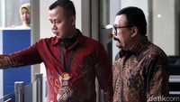 Selain itu, Le Roy mengatakan Soetikno Sudarjo juga menjadi anggota komunitas sepeda itu. Soetikno merupakan Direktur PT Mugi Rekso Abadi (MRA) yang dijerat KPK pula dalam perkara tersebut.