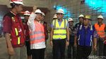 Foto: Saat Sandiaga Cek Progres Underpass Mampang-Kuningan
