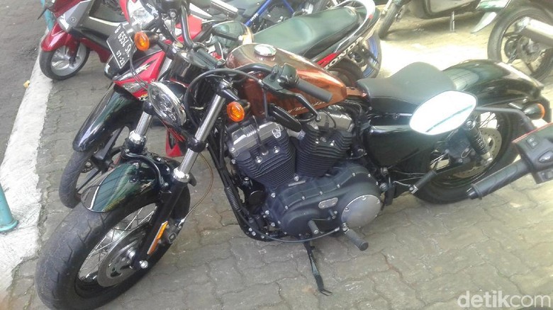 Harley di sebuah sekolah Jakarta (Foto: Khairul Imam Ghozali) Harley di sebuah sekolah Jakarta (Foto: Khairul Imam Ghozali)