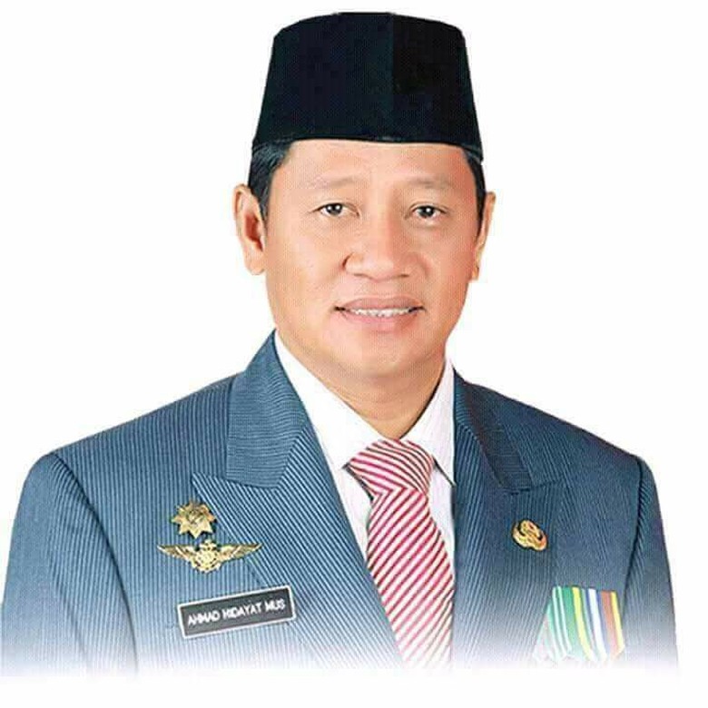 Hitung Cepat KPU Pilgub Malut: Ahmad Mus Tersangka KPK Menang Tipis! Hitung Cepat KPU Pilgub Malut: Ahmad Mus Tersangka KPK Menang Tipis!